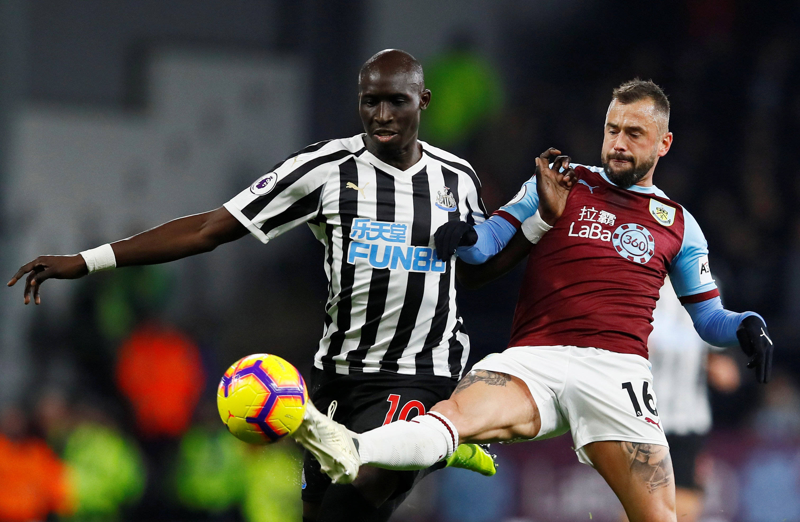 九游娱乐网页-关于纽卡斯尔联主场尴尬输给沃尔夫斯堡的信息