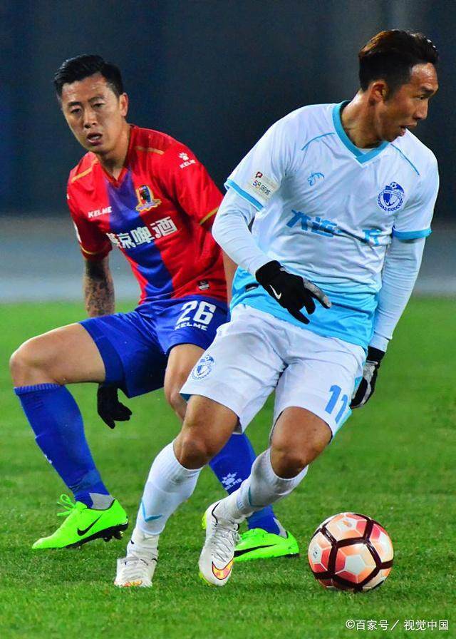 九游游戏-包含大连一方血拼保级，铁杆粉丝力挺的词条