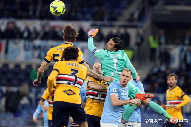 阿贾克斯惨遭淘汰,荷兰球队闯至八强终结 阿贾克斯惨遭淘汰,荷兰球队闯至八强终结