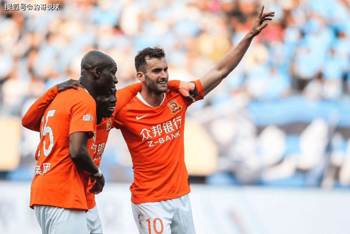 河北华夏幸福主场逼平上海海港，稳定积分势头的简单介绍