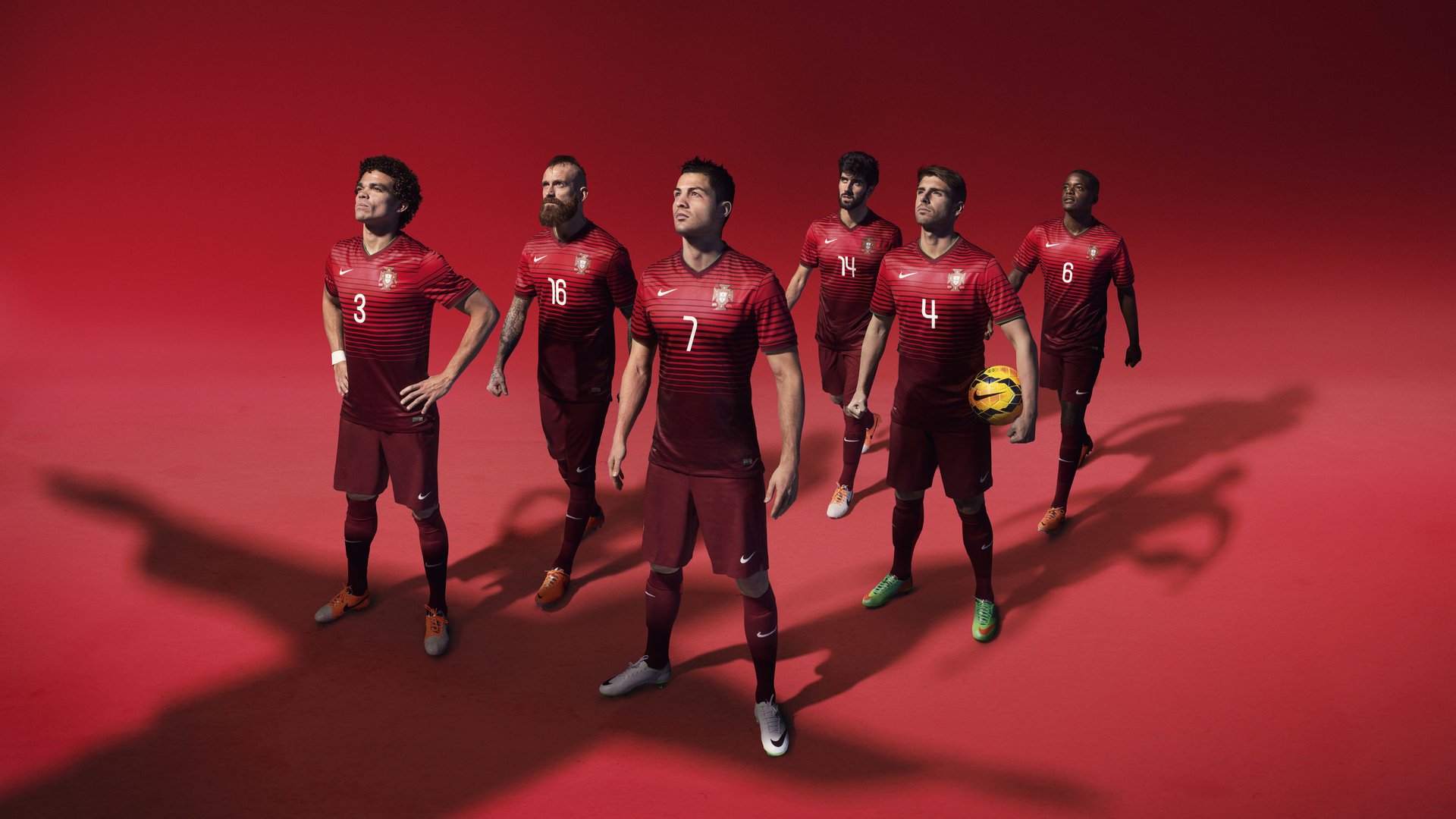 双线奇迹，荷兰加时鏖战破局，久保建英德比夜闪耀